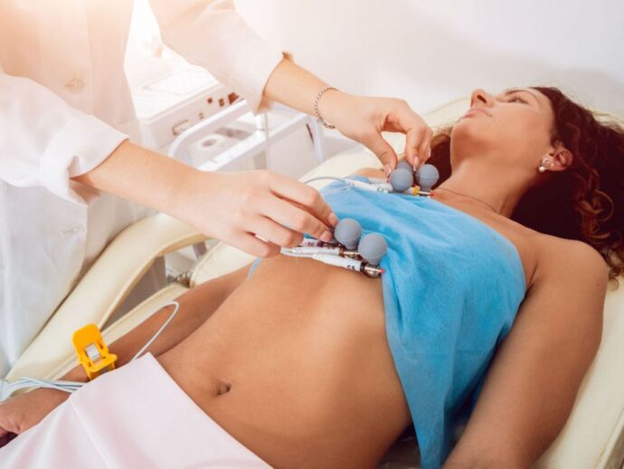 Ürəyi təcili kardioqramma etməli olduğunuzu göstərən 7 ƏLAMƏT