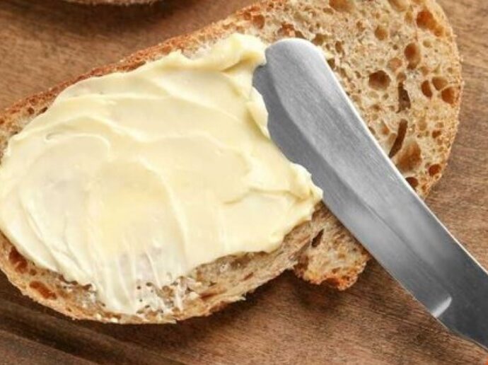 Səhərlər yağ-çörək mədəaltı vəzin düşmənidir